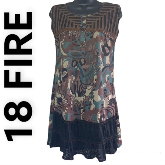 Vintage 🧚‍♀️18 FIRE Green/Black Floral Tunic Mini Dress Size M - Picture 1 of 11